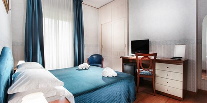 Familienhotel - Umgebungsschwerpunkt: Strand - Emilia Romagna - Moderne Zimmer - Metropolitan Family Chic Milano Marittima