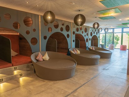 Familienhotel - Babybetreuung - In den neuen Ruhekokoons einfach entspannen - Familotel Landhaus zur Ohe