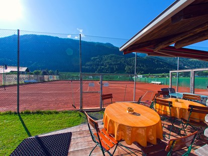 Familienhotel - Umgebungsschwerpunkt: Fluss - Tiroler Oberland - Tennisplätze - Hotel Truyenhof