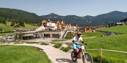 Familienhotel - Schwimmkurse im Hotel - Österreich - Dachsteinkönig - Familux Resort 