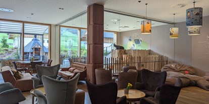 Familienhotel - Spielplatz - Österreich - Die Ziegen  - Dachsteinkönig - Familux Resort 
