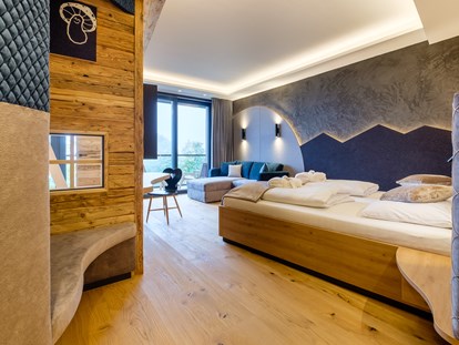 Familienhotel - Skilift - Deutschland - Familiensuite mit eigenem Kinderzimmer - Familotel Allgäuer Berghof