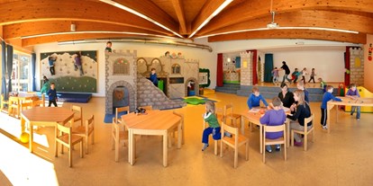 Familienhotel - Verpflegung: Frühstück - Arzl im Pitztal - Kinderland - Kinderhotel Lärchenhof