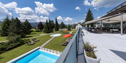 Familienhotel - Umgebungsschwerpunkt: See - Untertauern (Untertauern) - Außenansicht - Hotel-Restaurant Grimmingblick