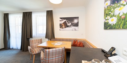 Familienhotel - Umgebungsschwerpunkt: Berg - Unsere gemütlichen und hochwertig eingerichteten Zimmer.  - Familienhotel Oberkarteis