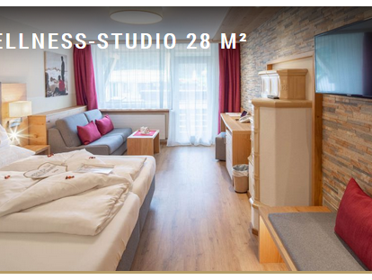 Familienhotel - Umgebungsschwerpunkt: Therme - Österreich - Wellnessstudio 28m² - Dilly - Das Nationalpark Resort