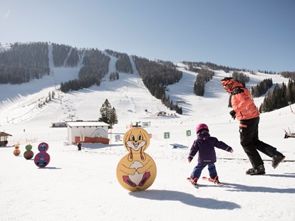 Familienhotel - Kinderbecken - Österreich - Kinder Ski Land - Dilly - Das Nationalpark Resort