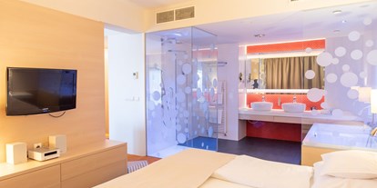 Familienhotel - Suiten mit extra Kinderzimmer - Ungarn - Superior Romantik Suite - Kolping Hotel Spa & Family Resort