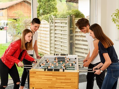 Familienhotel - Umgebungsschwerpunkt: Berg - Spiel-O-Thek für Teenies - Viktoria Hotels, Fewos, Chalets & SPA