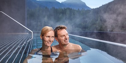 Familienhotel - Umgebungsschwerpunkt: Fluss - Tirol - Ein Ausblick - ein Traum - Almhof Family Resort & SPA