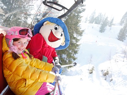 Familienhotel - bewirtschafteter Bauernhof - Innerkrems - Skifahren mit Ramsi - Familienresort & Kinderhotel Ramsi