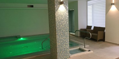 Familienhotel - Sauna - Napoli - Spa mit Thermalbecken mit Wasserfall und Whirlpool - Family Spa Hotel Le Canne-Ischia