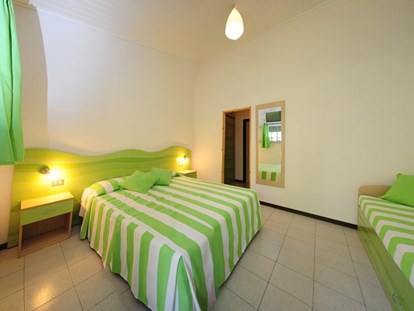 Familienhotel - Suiten mit extra Kinderzimmer - Zimmer - Hotel Del Parco - Club Village & Hotel Spiaggia Romea