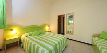 Familienhotel - Kinderwagenverleih - Emilia Romagna - Zimmer - Hotel Del Parco - Club Village & Hotel Spiaggia Romea