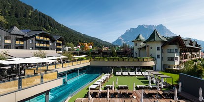 Familienhotel - Schwimmkurse im Hotel - Österreich - Alpenrose - Familux Resort 