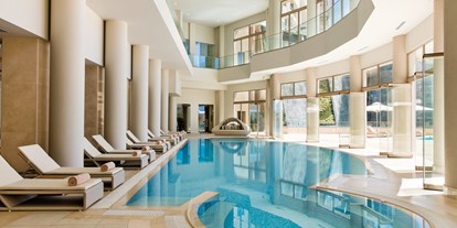 Familienhotel - Pools: Infinity Pool - Elia Beach - Spa Bereich - Ikos Resort Oceania