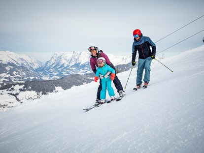 Familienhotel - Skikurs direkt beim Hotel - Schladming - Skiurlaub in St. Johann in Salzburg
Snow Space Salzburg - Verwöhnhotel Berghof