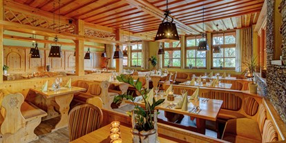 Familienhotel - Suiten mit extra Kinderzimmer - Bayern - Restaurant - Familotel Der Böhmerwald
