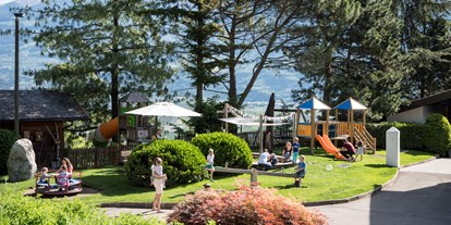 Familienhotel - Garten - Italien - Abenteuer-Spielplatz mit Kleinkind-Bereich  - DAS GRAFENSTEIN Familienresidence & Suiten