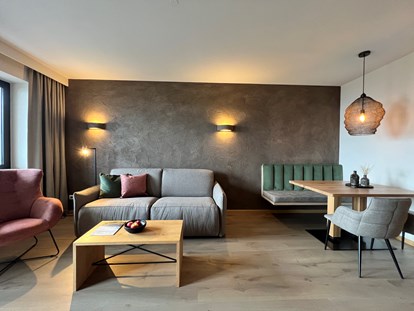 Familienhotel - Einzelzimmer mit Kinderbett - Trentino-Südtirol - DAS GRAFENSTEIN Familienresidence & Suiten