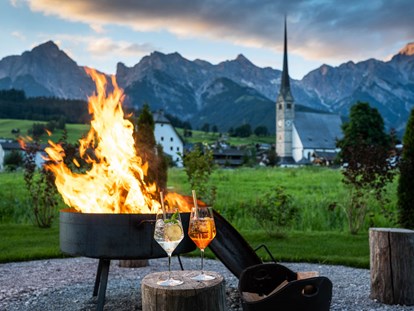 Familienhotel - Pools: Sportbecken - Kitzbühel - die HOCHKÖNIGIN Mountain Resort