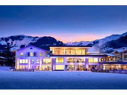 Familienhotel - Pools: Infinity Pool - Forstau (Forstau) - die HOCHKÖNIGIN Mountain Resort