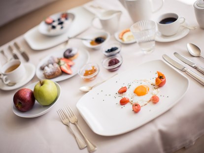 Familienhotel - Verpflegung: Frühstück - Naturns bei Meran - Frühstück - SONNEN RESORT ****S