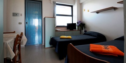 Familienhotel - Preisniveau: moderat - Zadina Pineta Cesenatico - Zwei-Zimmer Apartament - Club Family Hotel Costa dei Pini Cervia