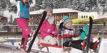 Familienhotel - Ausritte mit Pferden - Tiroler Unterland - Skikinder - Familienresort Buchau
