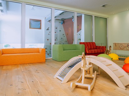 Familienhotel - Suiten mit extra Kinderzimmer - Krün - Familienresort Buchau