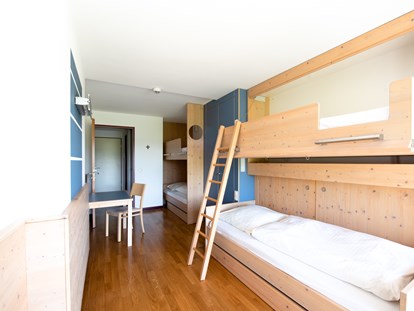 Familienhotel - Einzelzimmer mit Kinderbett - Ehrwald - Allgäuhaus Wertach