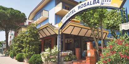 Familienhotel - Verpflegung: Frühstück - Rimini - Hotel  - Hotel Rosalba - Valentini Family Village