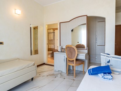 Familienhotel - Pools: Außenpool nicht beheizt - Torre Pedrera Rimini - Hotel Gambrinus - Valentini Family Village