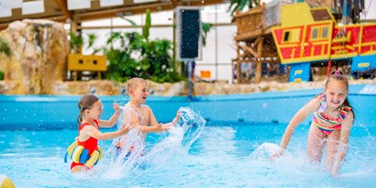 Familienhotel - Schwimmkurse im Hotel - Tschechien - Wasserwelt Aquapalace Prag - Aquapalace Hotel Prag