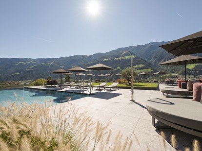 Familienhotel - Umgebungsschwerpunkt: Berg - Italien - Sky-Spa mit 360° Panoramablick auf die umliegende Bergwelt - Feldhof DolceVita Resort