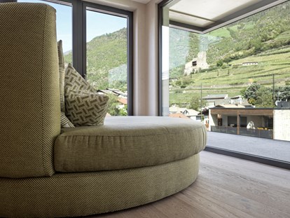 Familienhotel - Wasserrutsche - Südtirol - Lichtdurchfluteter Relax-Ruheraum - Feldhof DolceVita Resort