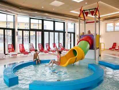 Familienhotel - Pools: Außenpool beheizt - HopiHo Wasserspielgarten - H2O Hotel-Therme-Resort
