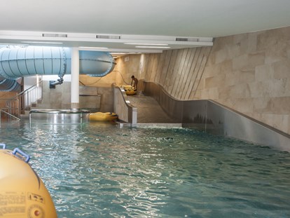 Familienhotel - Skikurs direkt beim Hotel - Wenns (Wenns) - Splash: Wasserbereich für Kinder - Schlosshotel Fiss