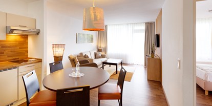 Familienhotel - Pools: Außenpool beheizt - Franken - Apartment im Rhön Park Hotel Aktiv Resort - Rhön Park Aktiv Resort