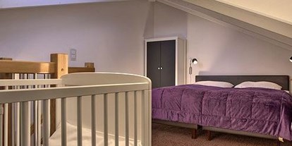 Familienhotel - Babybetreuung - Ostseeküste - Suite mit Doppelbett  - Suite Hotel Binz