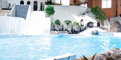 Familienhotel - Pools: Schwimmteich - Güstrow - Erlebnisbad auf 1100 qm mit diversen Rutschen und sep. Kinderbecken - Van der Valk Resort Linstow