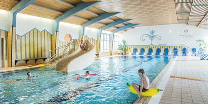 Familienhotel - Spielplatz - Döbriach - Täglich kostenloser Eintritt ins Tauernbad Mallnitz - Hotel Eggerhof