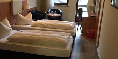 Familienhotel - Ausritte mit Pferden - Warmensteinach - Zimmer - Waldhotel Bächlein