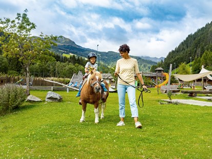 Familienhotel - Umgebungsschwerpunkt: Fluss - Marling - Family & Wellness Resort Alphotel Tyrol