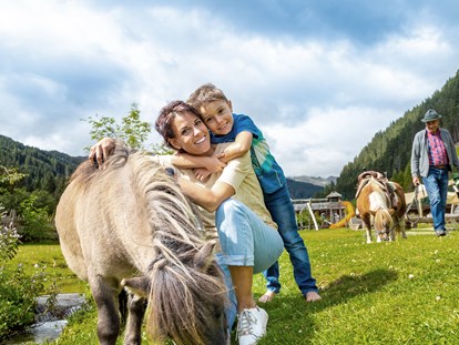 Familienhotel - Kinderbetreuung in Altersgruppen - Kühtai - Family & Wellness Resort Alphotel Tyrol