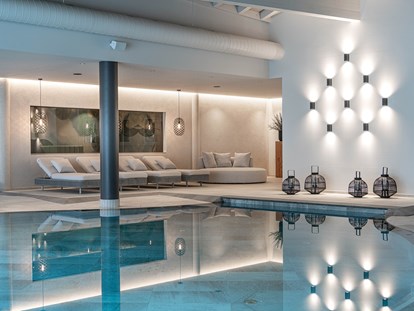Familienhotel - Wasserrutsche - Südtirol - Pool - Hotel das Paradies