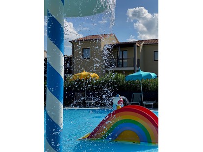 Familienhotel - Pools: Außenpool nicht beheizt - Italien - Pools und Wasserspiele - Belvedere Village