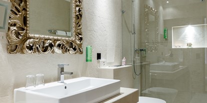 Familienhotel - Kinderbetreuung - Tessin - Badezimmer Doppelzimmer Superior  - Albergo Losone