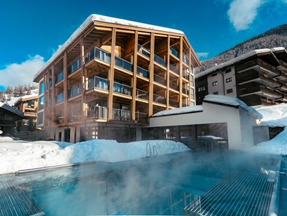 Familienhotel - Sauna - Wallis - Residenz Altiana mit Infinitypool für Familien.  - Resort La Ginabelle