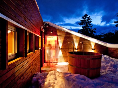 Familienhotel - Skilift - Davos Wiesen - Wellnessturm Tor da Lenn - Valbella Resort